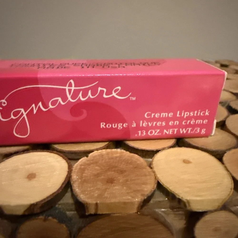 MARY KAY Signature Creme‎ Lipstick Cantaloupe #9069 906900